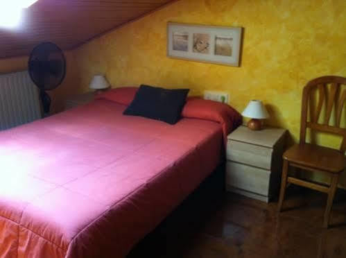 Hostal Le Vintage Ávila Buitenkant foto